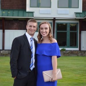 Meet your Posher, Abby